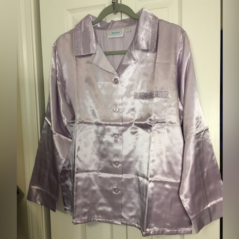 WOMENS LAVENDER SATIN PAJAMAS